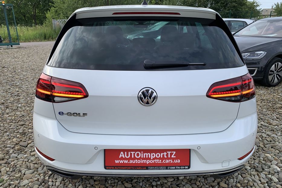 Продам Volkswagen e-Golf Highline Full LEDТепловийШкіра 2019 года в Львове