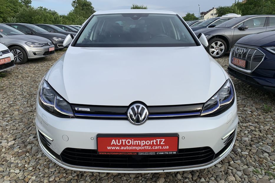 Продам Volkswagen e-Golf Highline Full LEDТепловийШкіра 2019 года в Львове