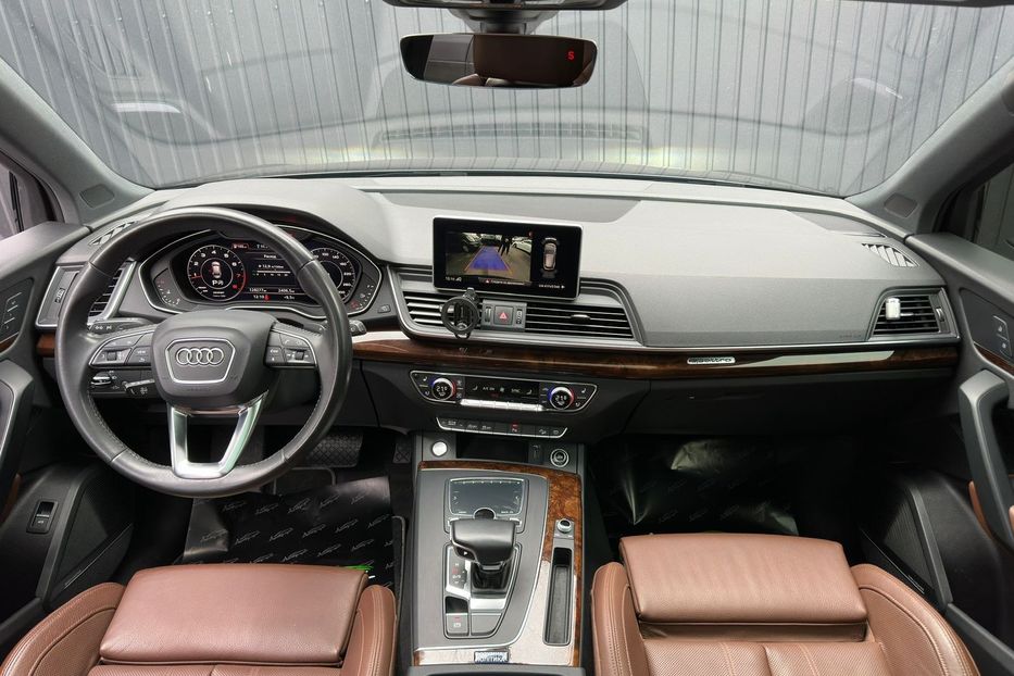 Продам Audi Q5 Quattro 2017 года в Киеве