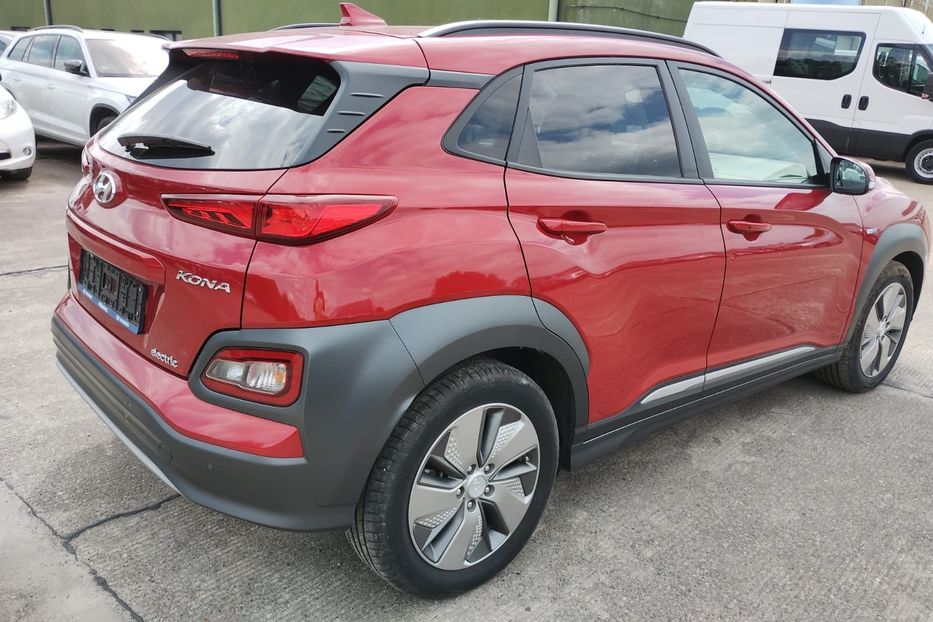 Продам Hyundai Kona 64kWh 2019 года в Киеве