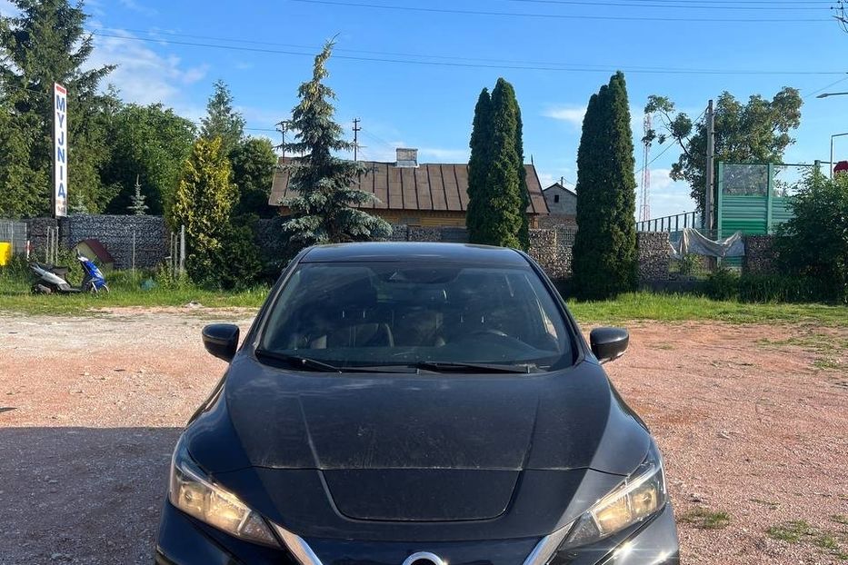 Продам Nissan Leaf 40kWh 2019 года в Киеве