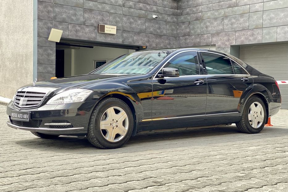 Продам Mercedes-Benz S-Class S600 GUARD 2013 года в Киеве