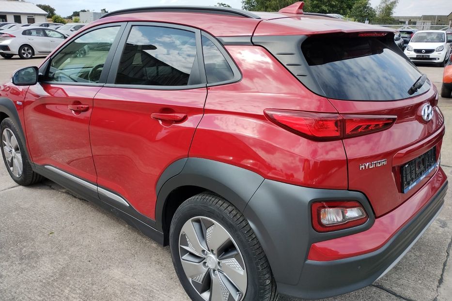 Продам Hyundai Kona 64kWh 2019 года в Киеве