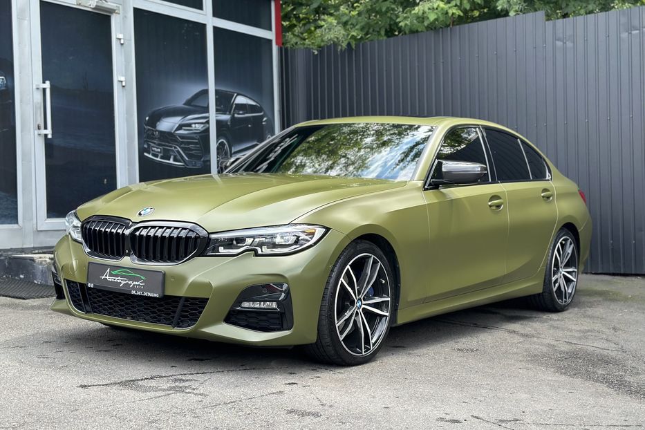 Продам BMW 330 I Xdrive  2019 года в Киеве