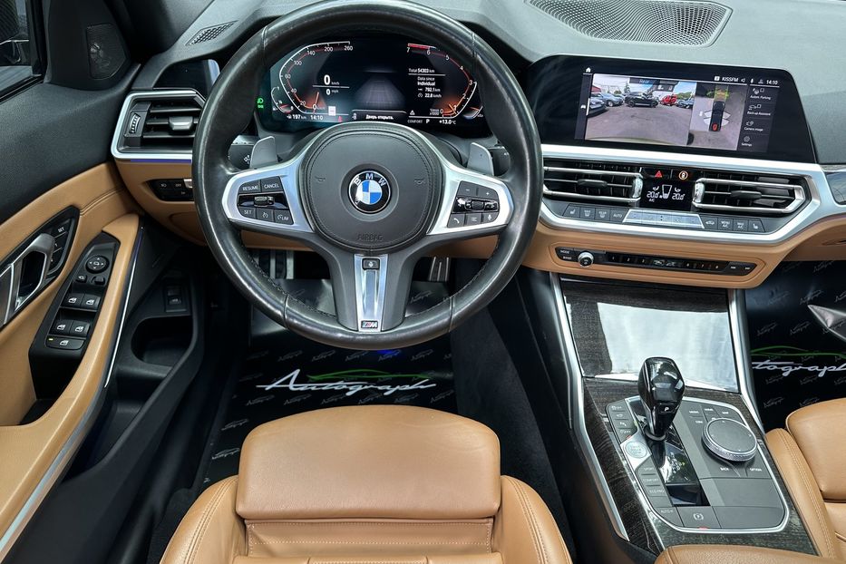 Продам BMW 330 I Xdrive  2019 года в Киеве