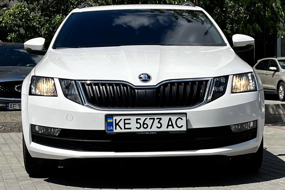 Продам Skoda Octavia 2018 года в Днепре