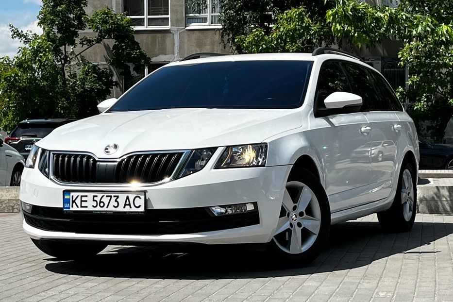 Продам Skoda Octavia 2018 года в Днепре