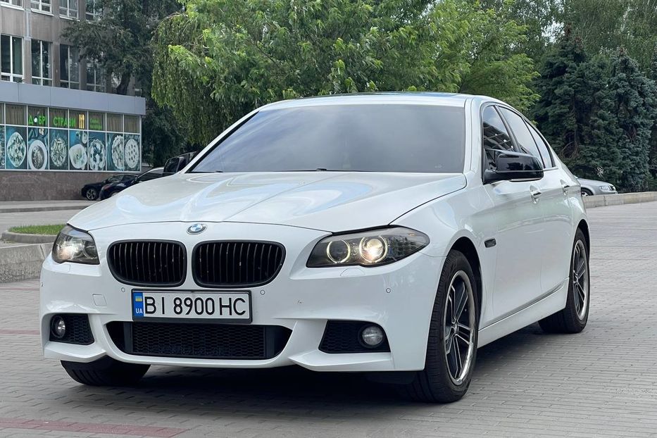 Продам BMW 520 2012 года в Днепре