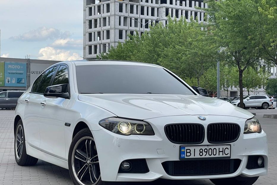 Продам BMW 520 2012 года в Днепре