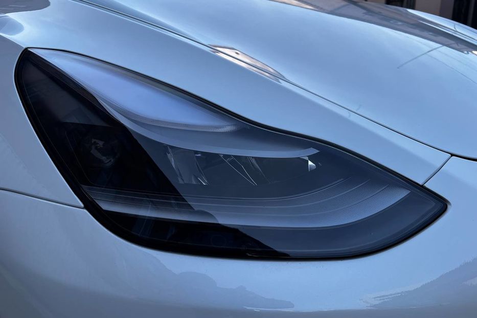 Продам Tesla Model Y 2021 года в Днепре