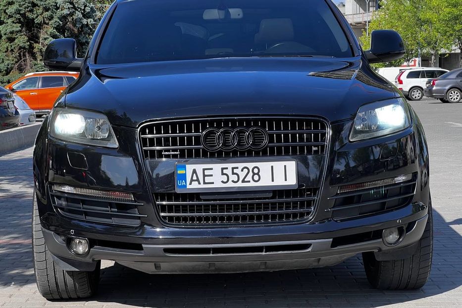 Продам Audi Q7 2007 года в Днепре