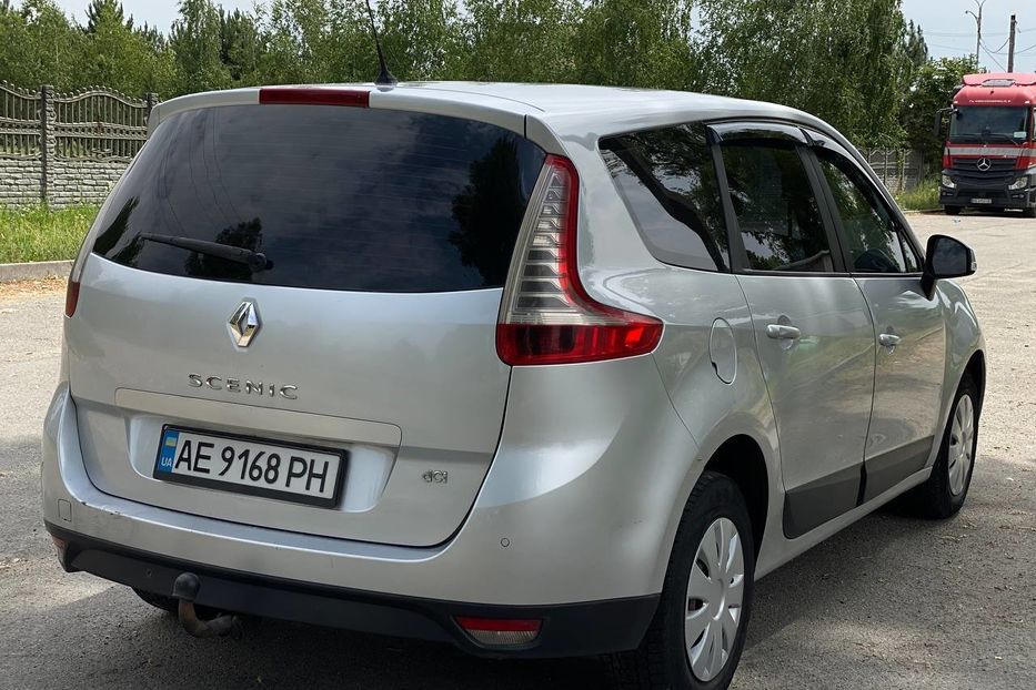 Продам Renault Grand Scenic 2011 года в Днепре