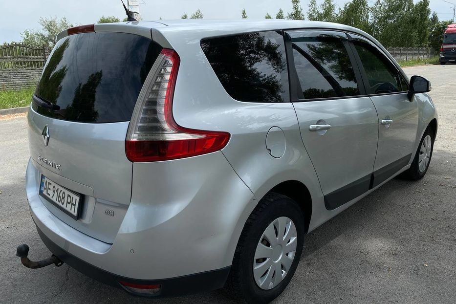 Продам Renault Grand Scenic 2011 года в Днепре