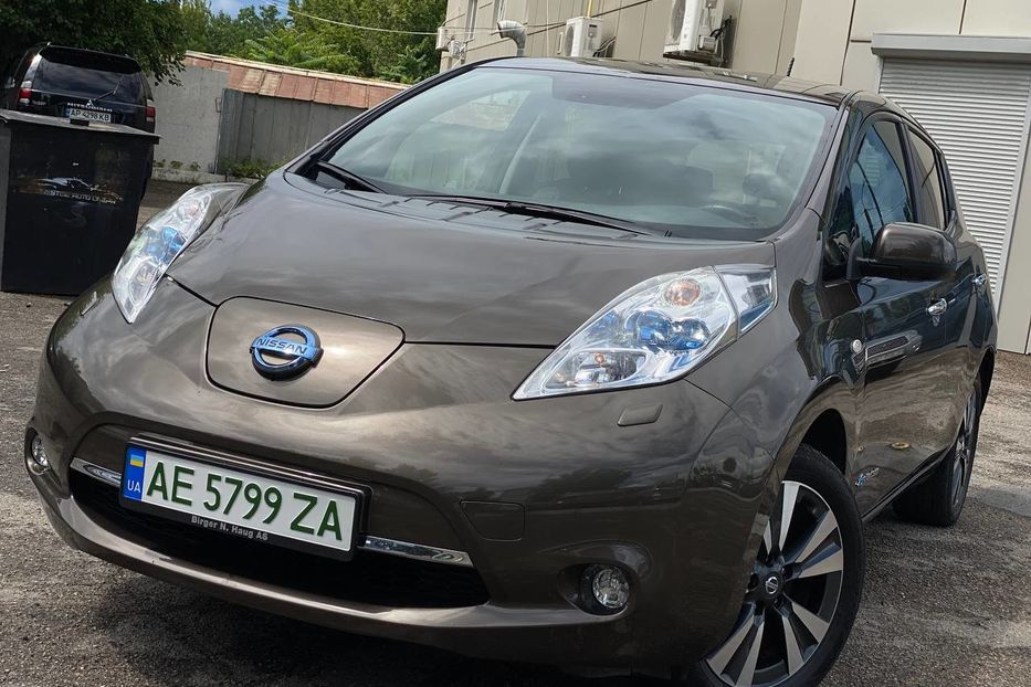 Продам Nissan Leaf 2016 года в Днепре