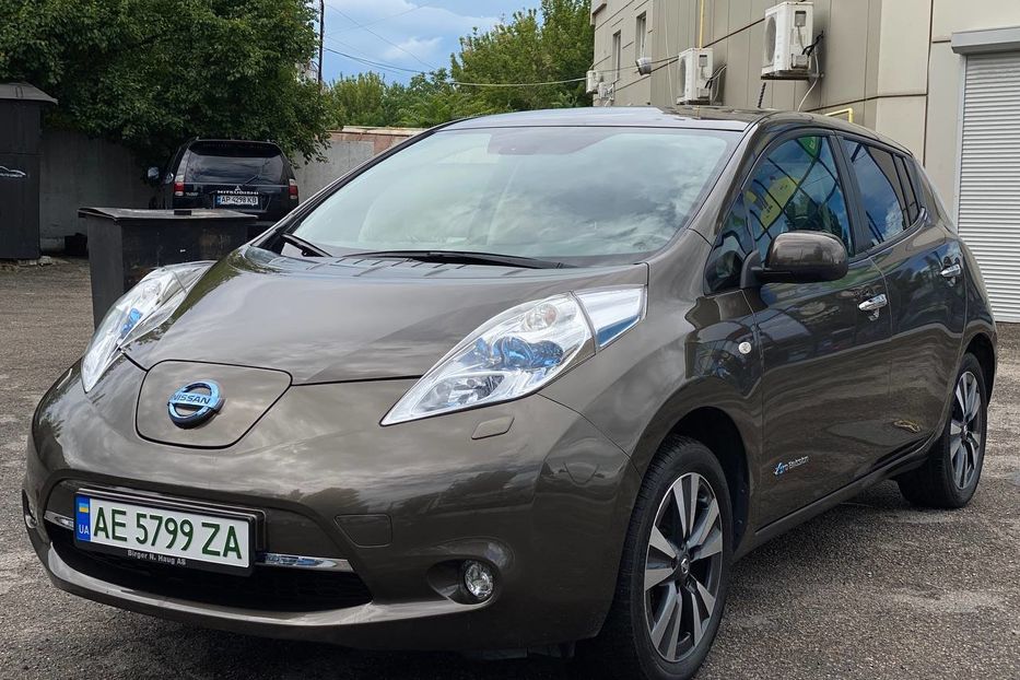 Продам Nissan Leaf 2016 года в Днепре