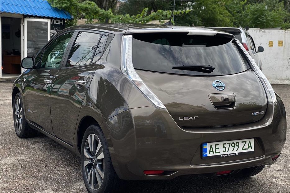 Продам Nissan Leaf 2016 года в Днепре