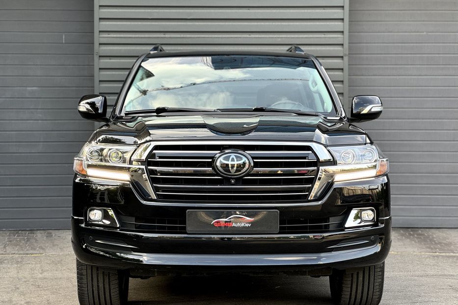 Продам Toyota Land Cruiser 200 Excalibur 2018 года в Киеве