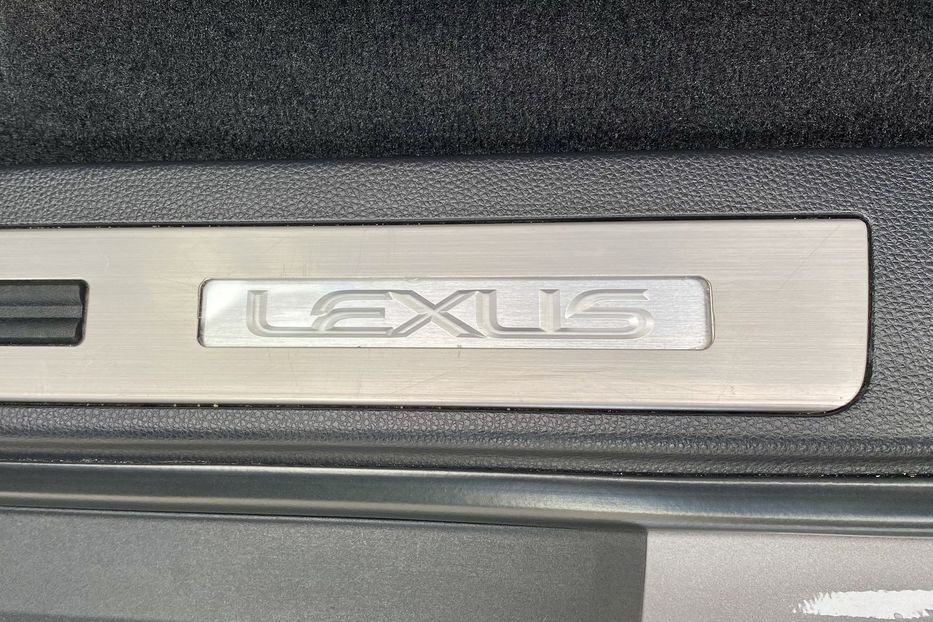 Продам Lexus LX 450 LX 500D 2022 года в Киеве