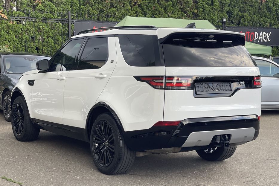 Продам Land Rover Discovery 2017 года в Киеве