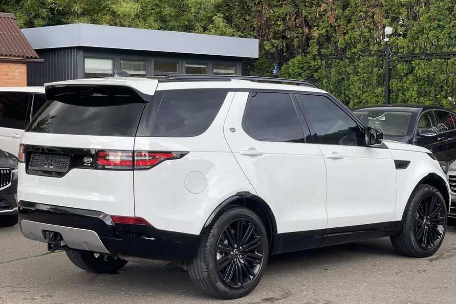 Продам Land Rover Discovery 2017 года в Киеве