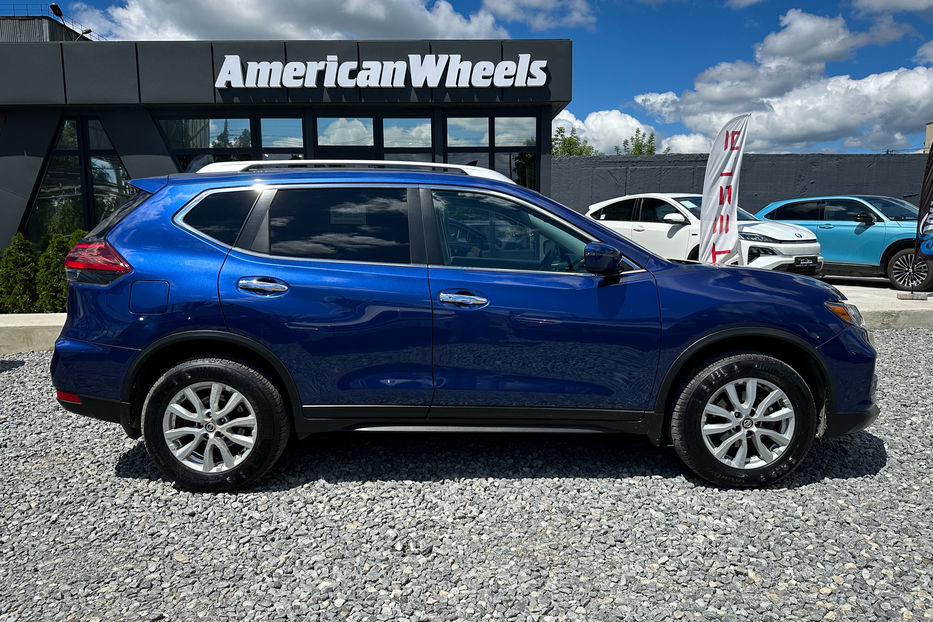 Продам Nissan Rogue SV AWD 2018 года в Черновцах