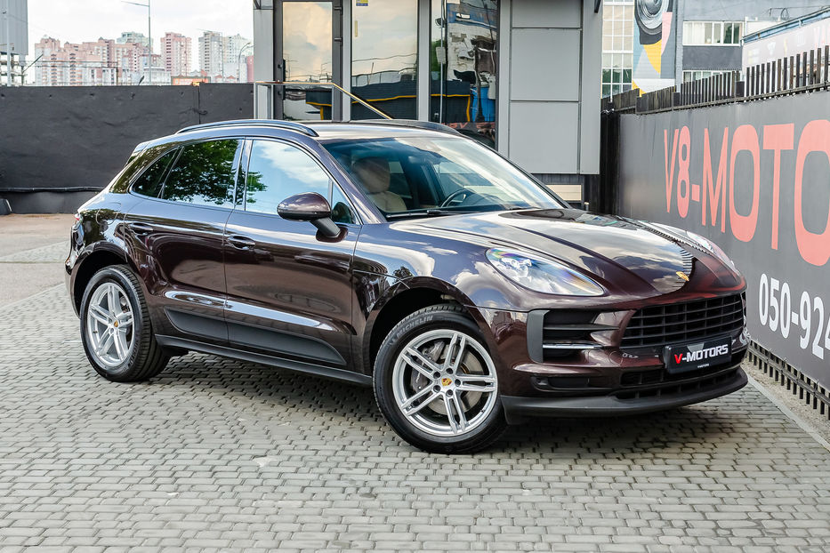 Продам Porsche Macan 2.0 TURBO 2018 года в Киеве