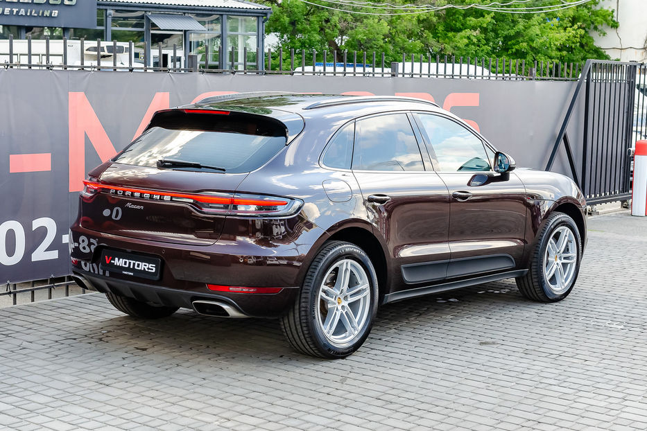 Продам Porsche Macan 2.0 TURBO 2018 года в Киеве