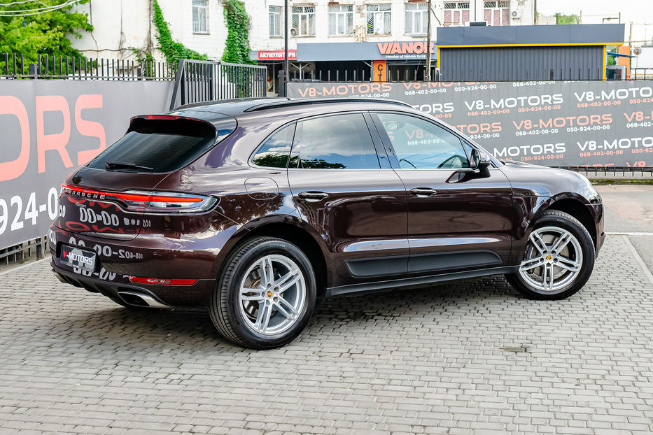 Продам Porsche Macan 2.0 TURBO 2018 года в Киеве