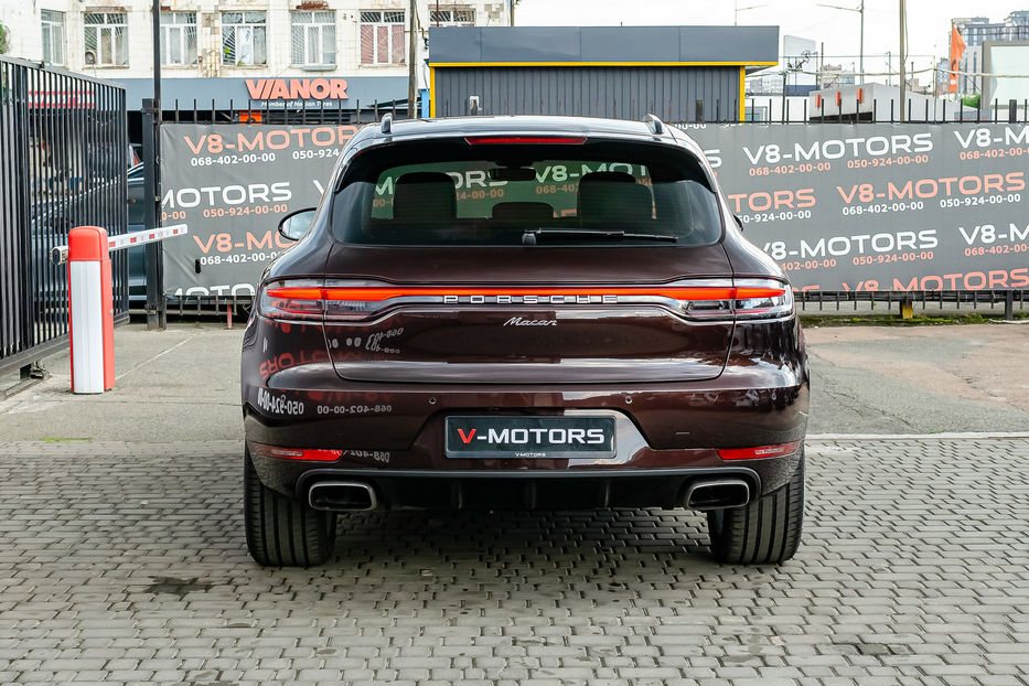 Продам Porsche Macan 2.0 TURBO 2018 года в Киеве