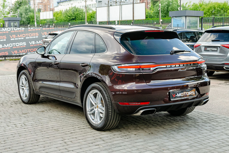 Продам Porsche Macan 2.0 TURBO 2018 года в Киеве