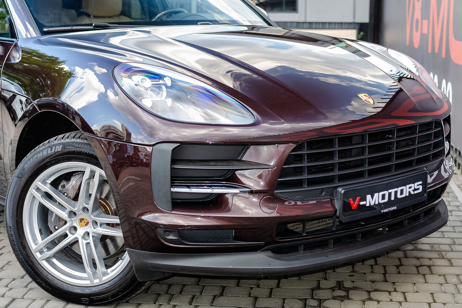 Продам Porsche Macan 2.0 TURBO 2018 года в Киеве