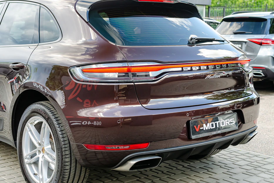 Продам Porsche Macan 2.0 TURBO 2018 года в Киеве