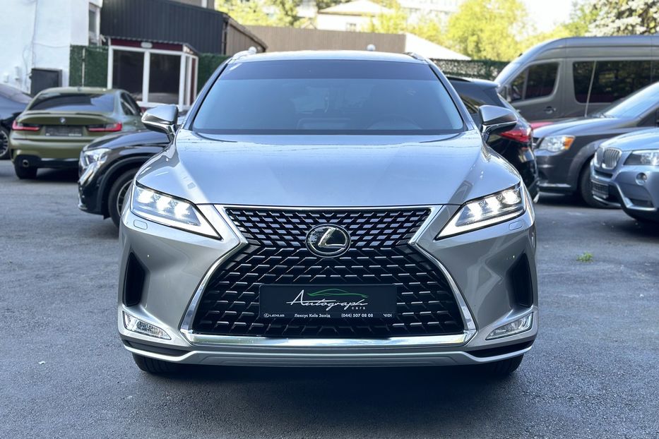 Продам Lexus RX 300 AWD 2021 года в Киеве