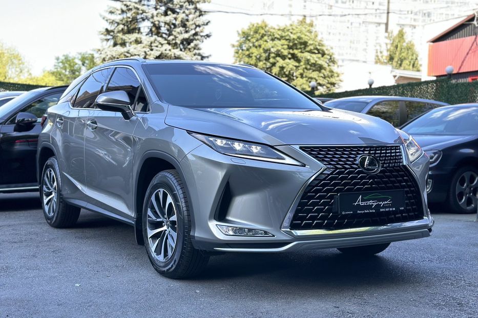 Продам Lexus RX 300 AWD 2021 года в Киеве