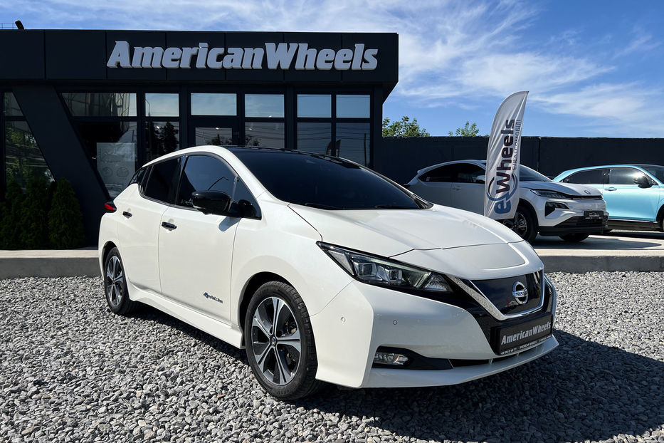 Продам Nissan Leaf Zero Emission 40 kWh AT 2019 года в Черновцах