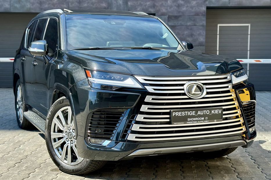 Продам Lexus LX 570 600 2022 года в Киеве