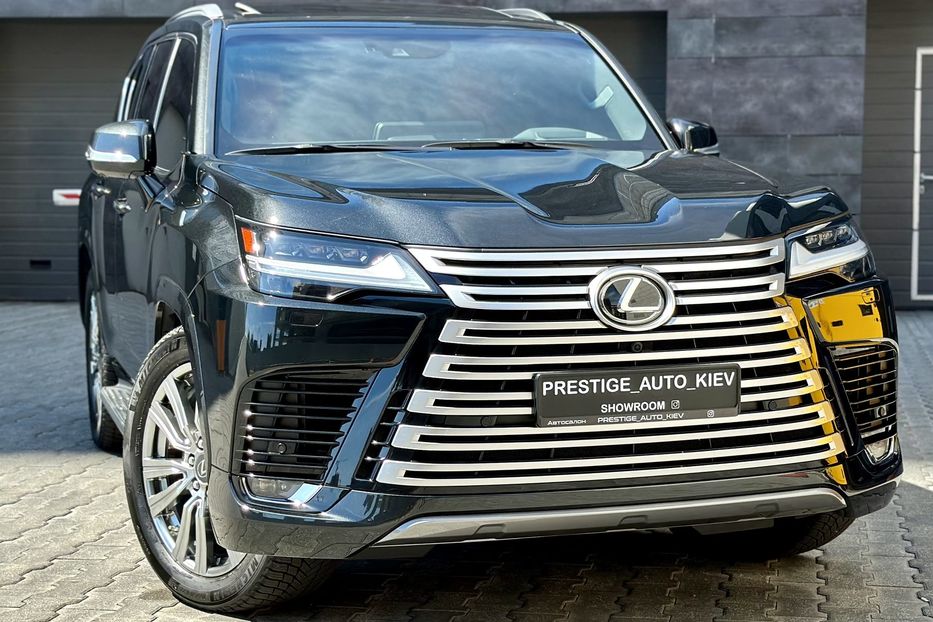 Продам Lexus LX 570 600 2022 года в Киеве