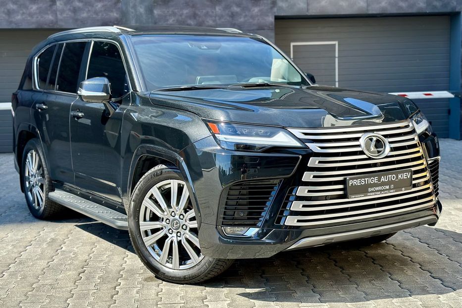 Продам Lexus LX 570 600 2022 года в Киеве