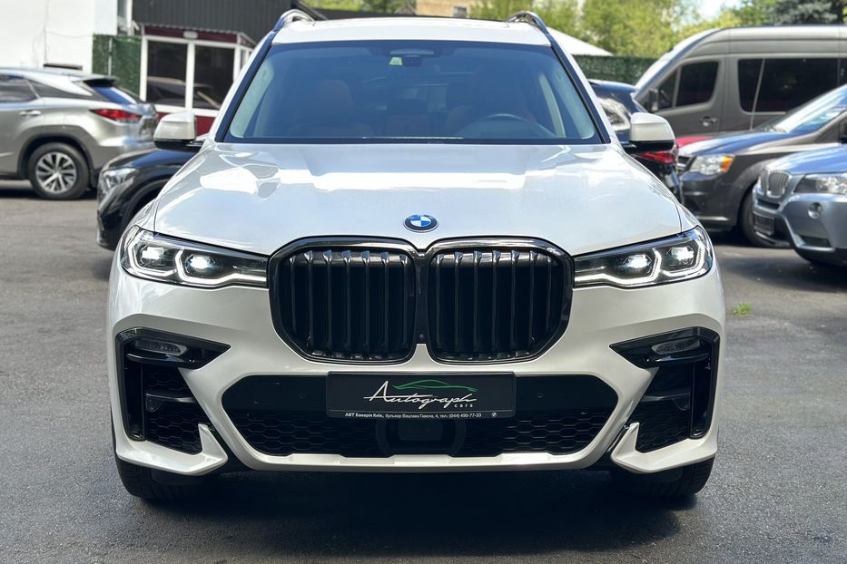 Продам BMW X7 M 50d Xdrive 2021 года в Киеве