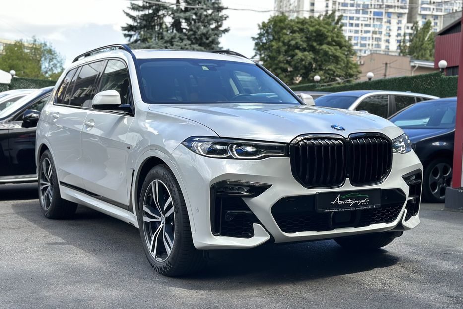 Продам BMW X7 M 50d Xdrive 2021 года в Киеве