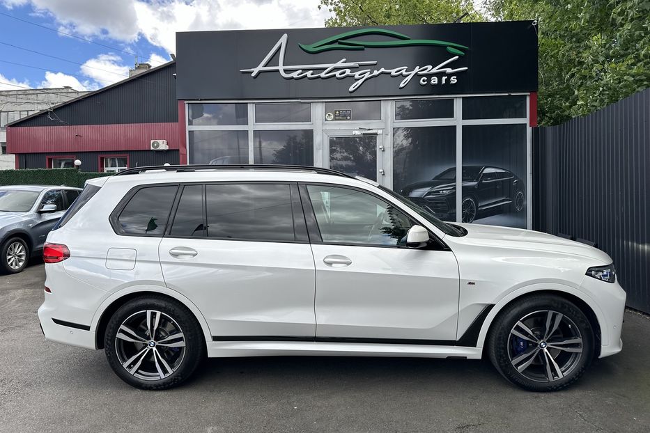 Продам BMW X7 M 50d Xdrive 2021 года в Киеве