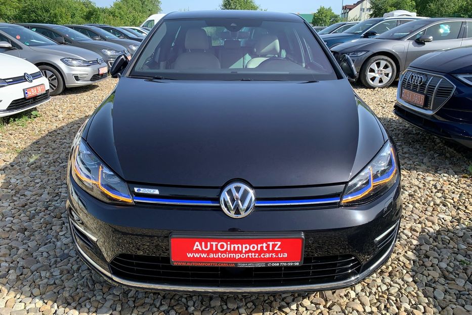 Продам Volkswagen e-Golf Максимальна комплектація 2019 года в Львове