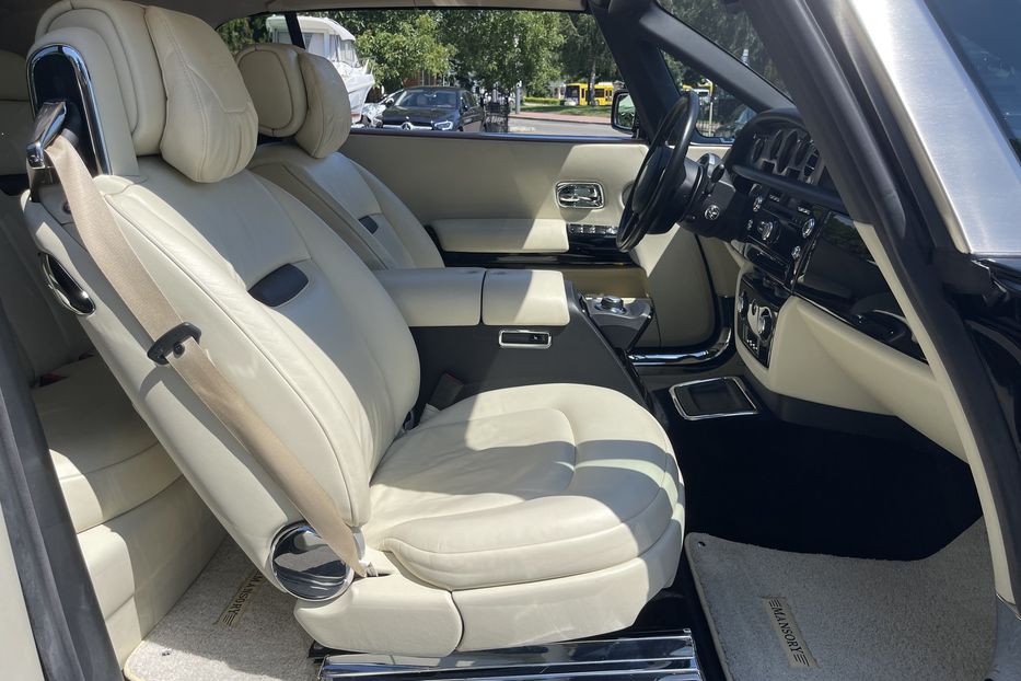 Продам Rolls-Royce Drophead Coupé  2009 года в Киеве