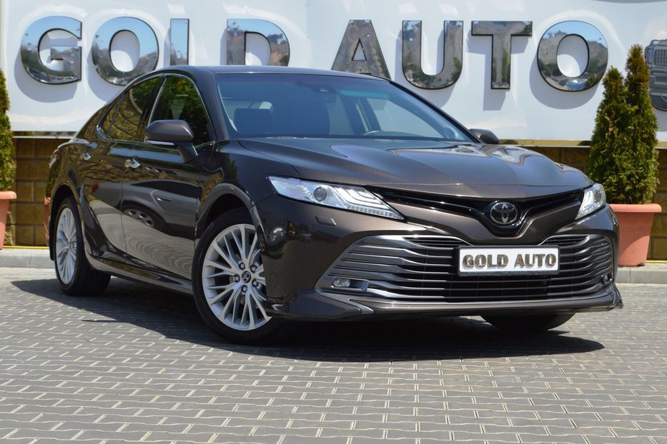 Продам Toyota Camry 2018 года в Одессе