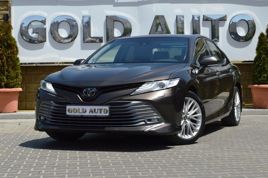 Продам Toyota Camry 2018 года в Одессе