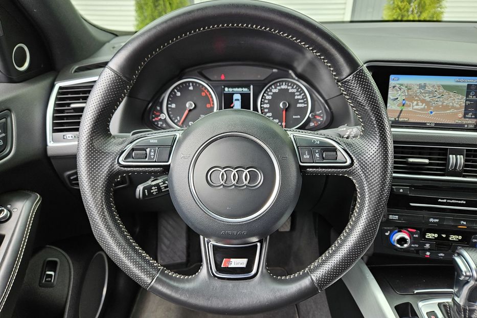 Продам Audi Q5 3.0TDI  S-Line 2016 года в Киеве