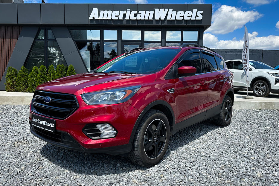 Продам Ford Escape Sel 2019 года в Черновцах