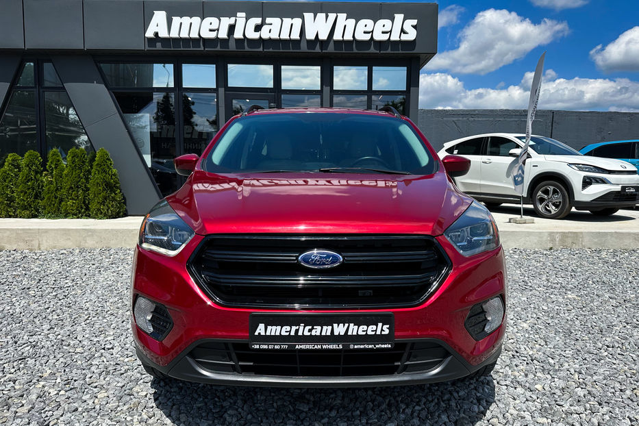 Продам Ford Escape Sel 2019 года в Черновцах