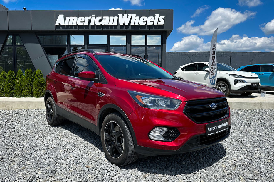 Продам Ford Escape Sel 2019 года в Черновцах