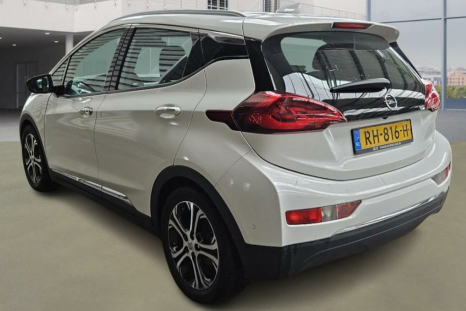 Продам Opel Ampera 60 2018 года в Киеве